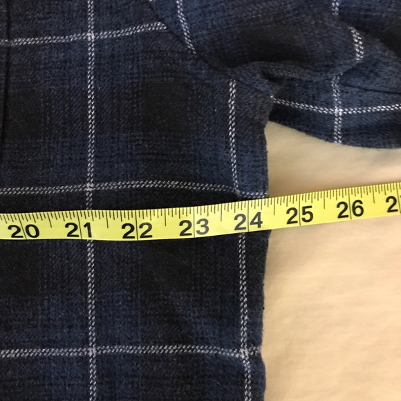 SOLD Grayers Flannel Shirt High Quality Mens L Blue White Plaid Heavyweight - Picture 5 of 8